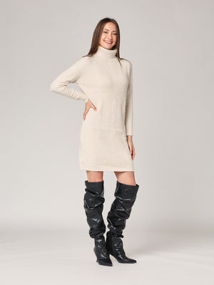 Abito maglia con trecce