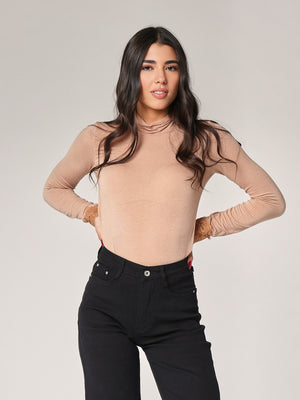 Dolcevita cashmere con pizzo