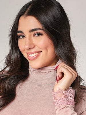 Dolcevita cashmere con pizzo