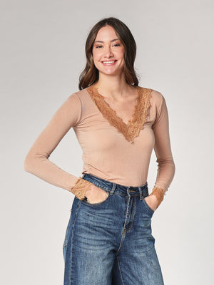 Maglia cashmere collo V pizzo