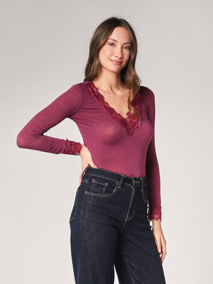 Maglia cashmere collo V pizzo