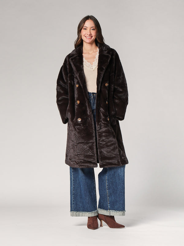 Pelliccia doppiopetto lunga