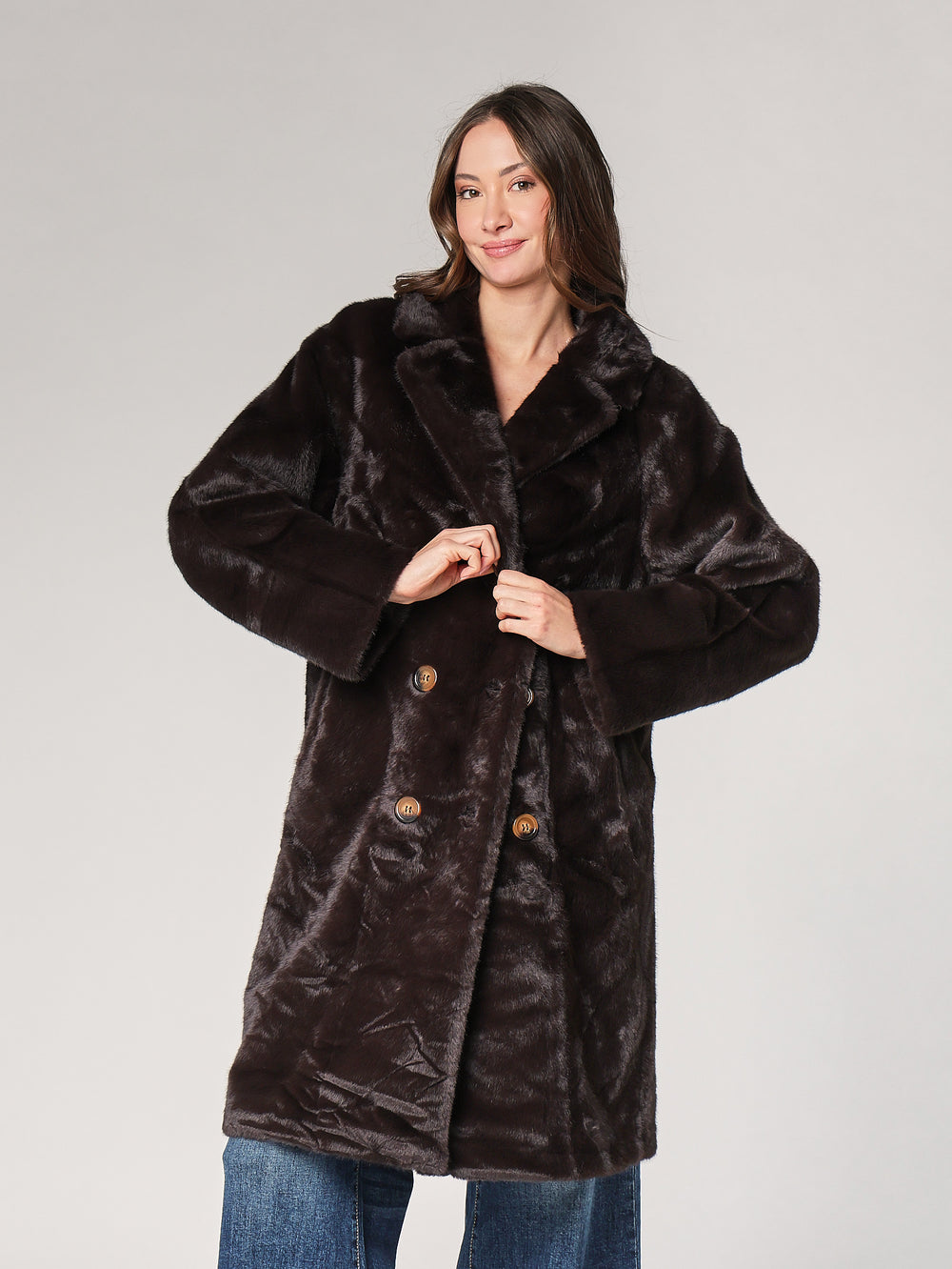 Pelliccia doppiopetto lunga