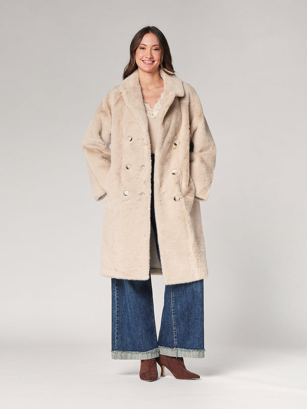 Pelliccia doppiopetto lunga