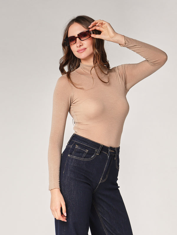 Body cashmere collo alto