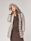 Piumino con cappuccio