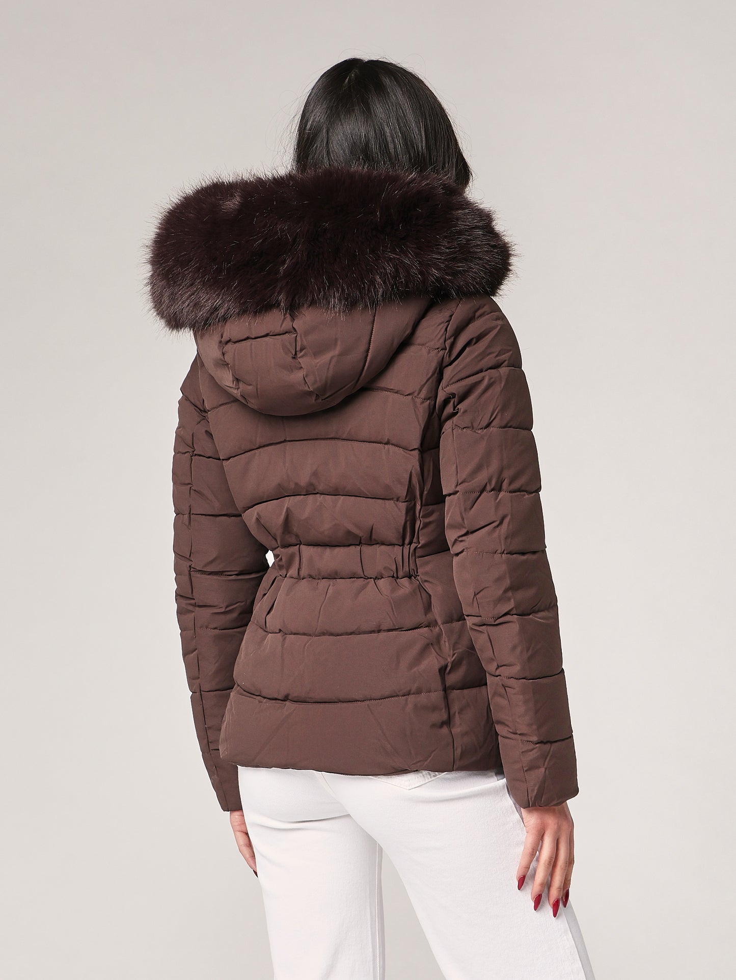 Piumino con cappuccio