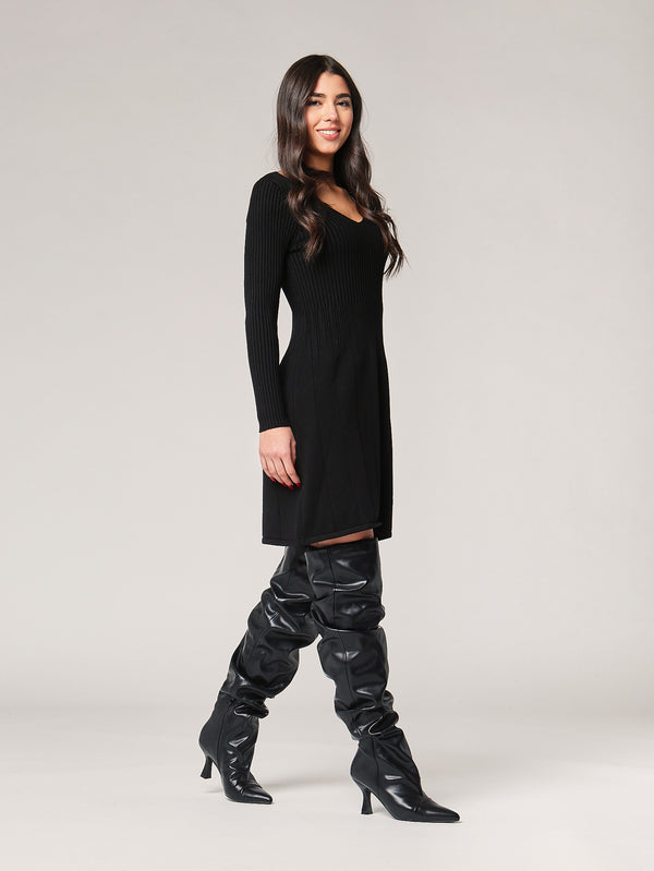 Abito maglia collo V