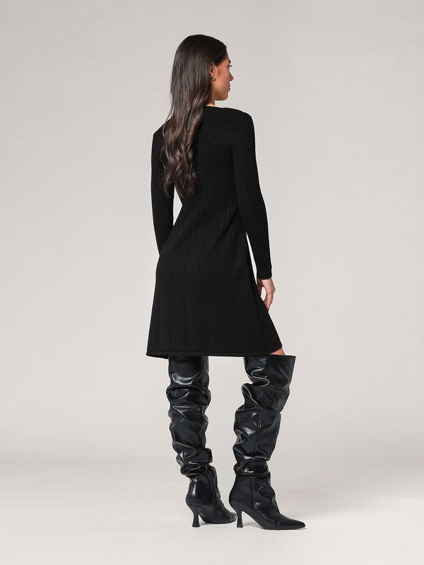 Abito maglia collo V