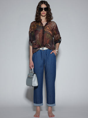 Pantalone con risvolto tessuto effetto jeans