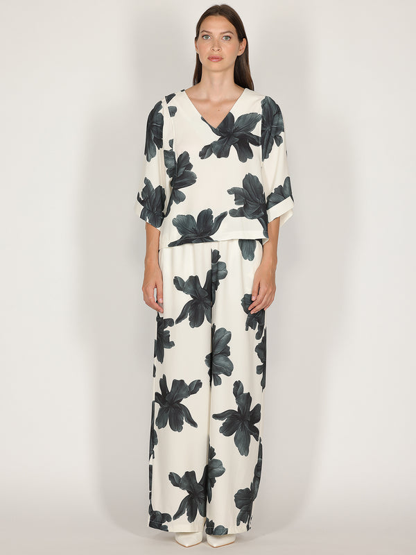 Maglia in fantasia floreale