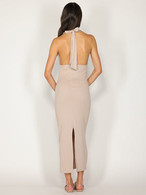 Abito a costina scollo halter