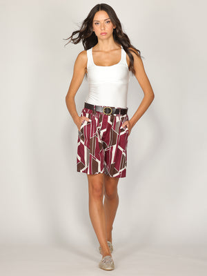 Shorts in fantasia geometrica