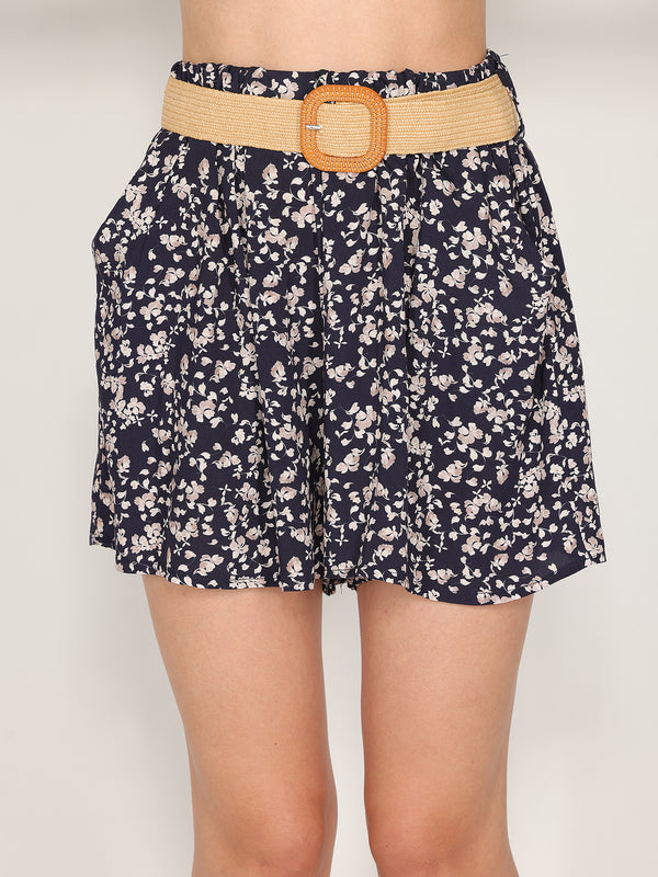 Shorts in fantasia floreale