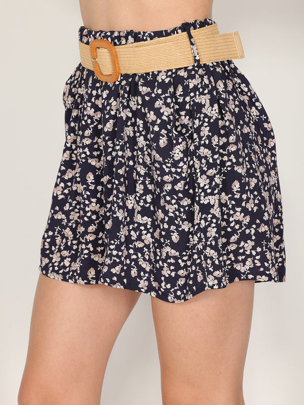 Shorts in fantasia floreale