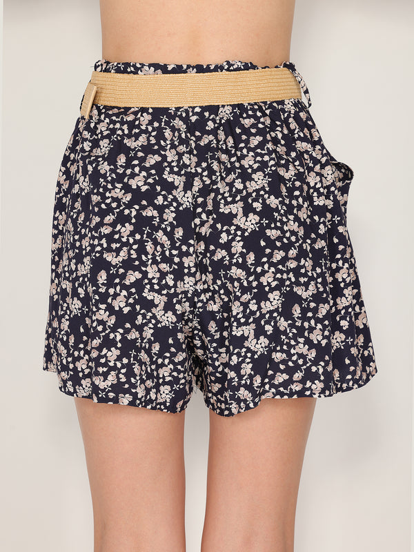 Shorts in fantasia floreale