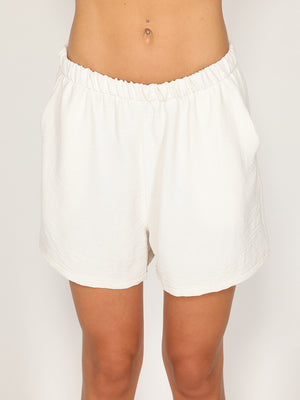 Completo top e shorts