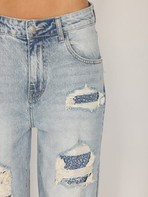 Jeans strap e strass