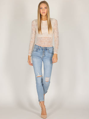 Jeans strappati