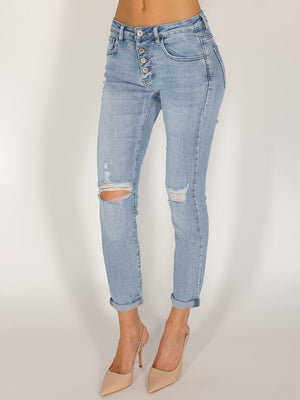 Jeans strappati