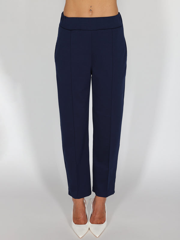 Pantaloni con piega