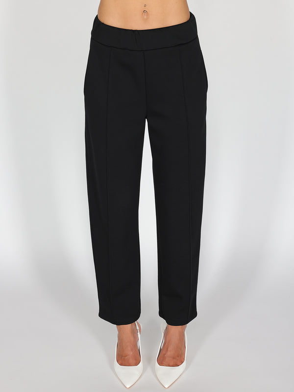 Pantaloni con piega