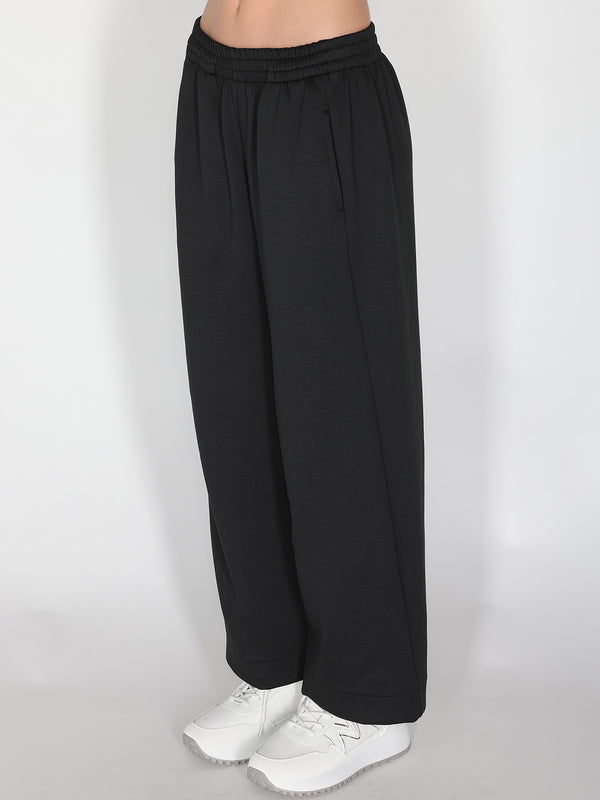 Completo maglia e pantalone