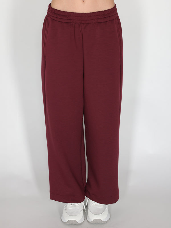 Completo maglia e pantalone