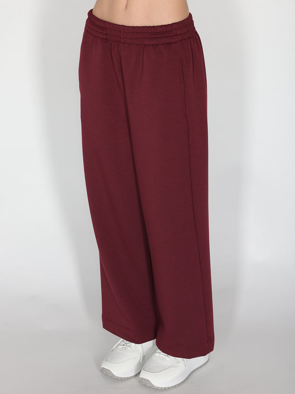 Completo maglia e pantalone