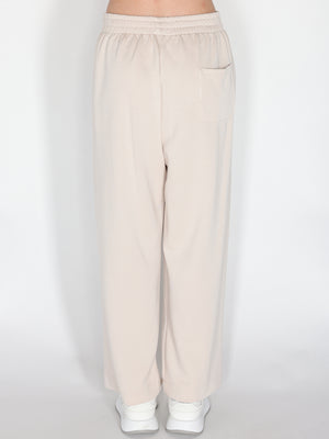 Completo maglia e pantalone