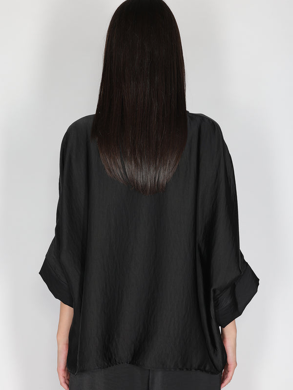 Maglia in raso larga