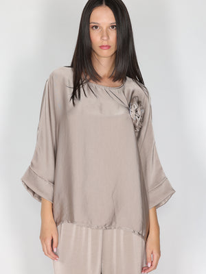 Maglia in raso larga