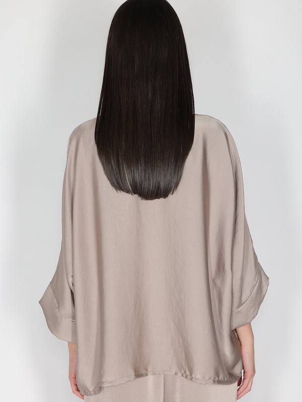 Maglia in raso larga