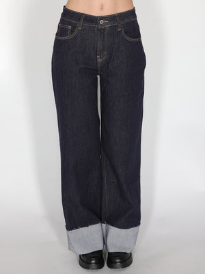 Jeans a palazzo con risvolto