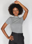 Top con bordo arricciato