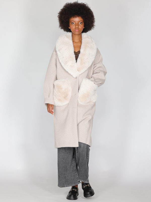 Cappotto Beige con pelliccia