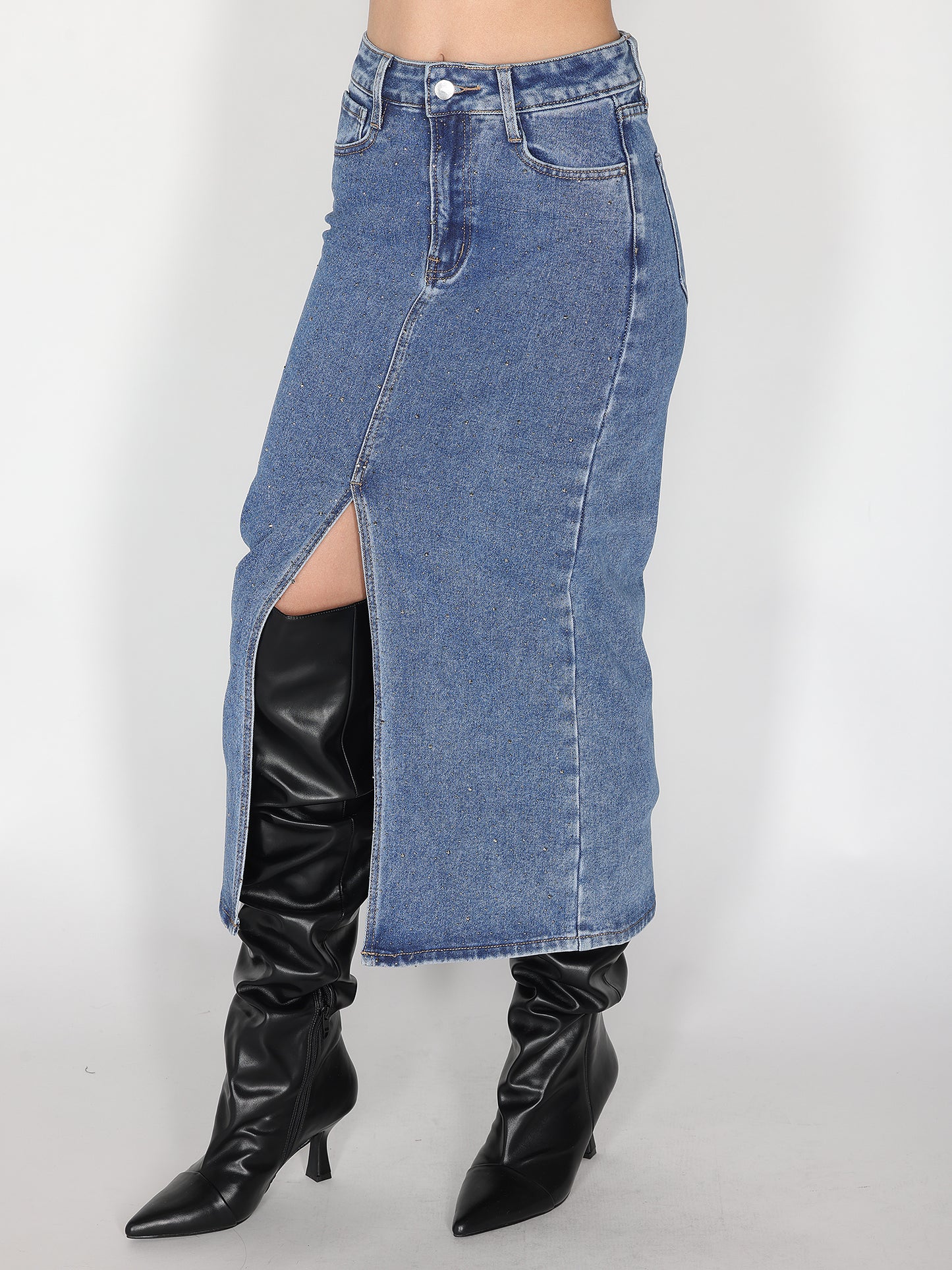 Gonna tubino in denim con strass