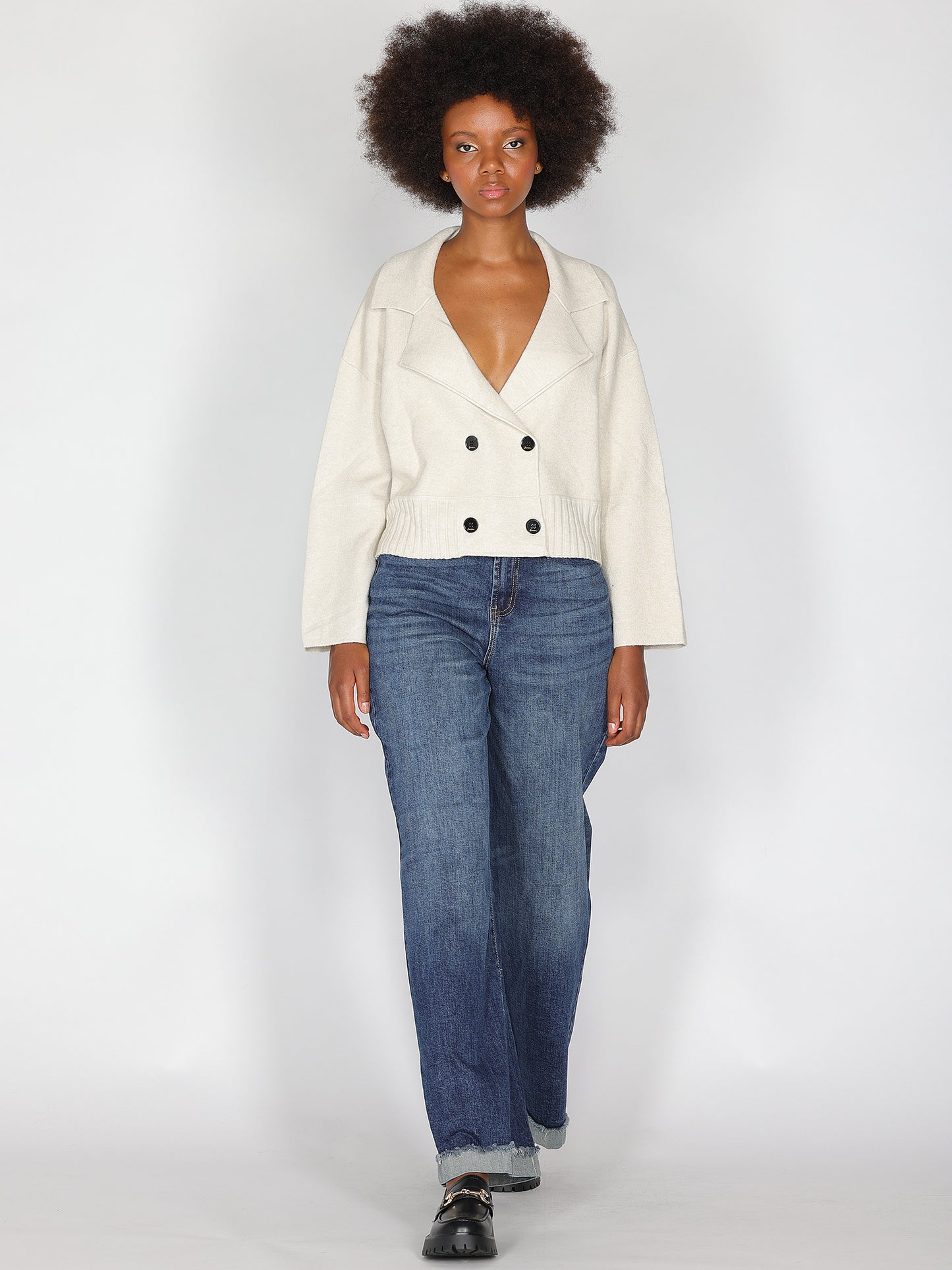 Zweireihige Strickjacke