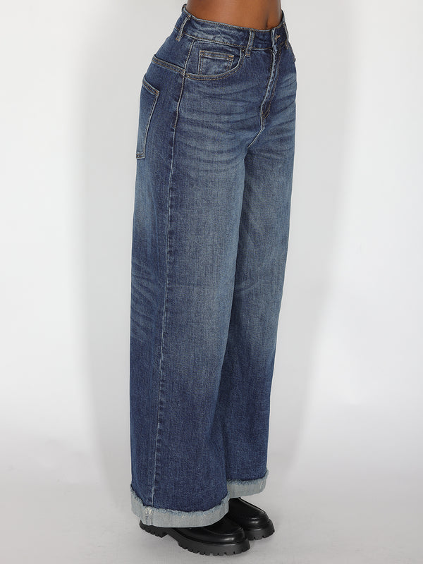 Jeans a palazzo con risvolto