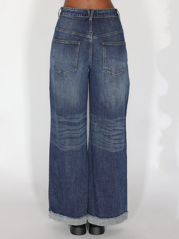 Jeans a palazzo con risvolto