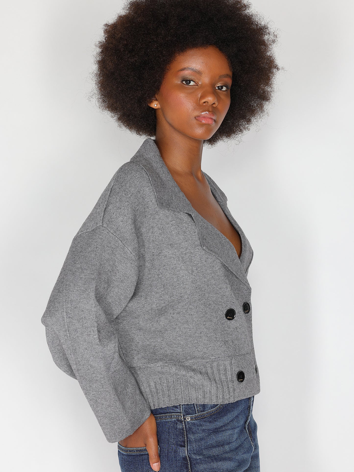 Zweireihige Strickjacke