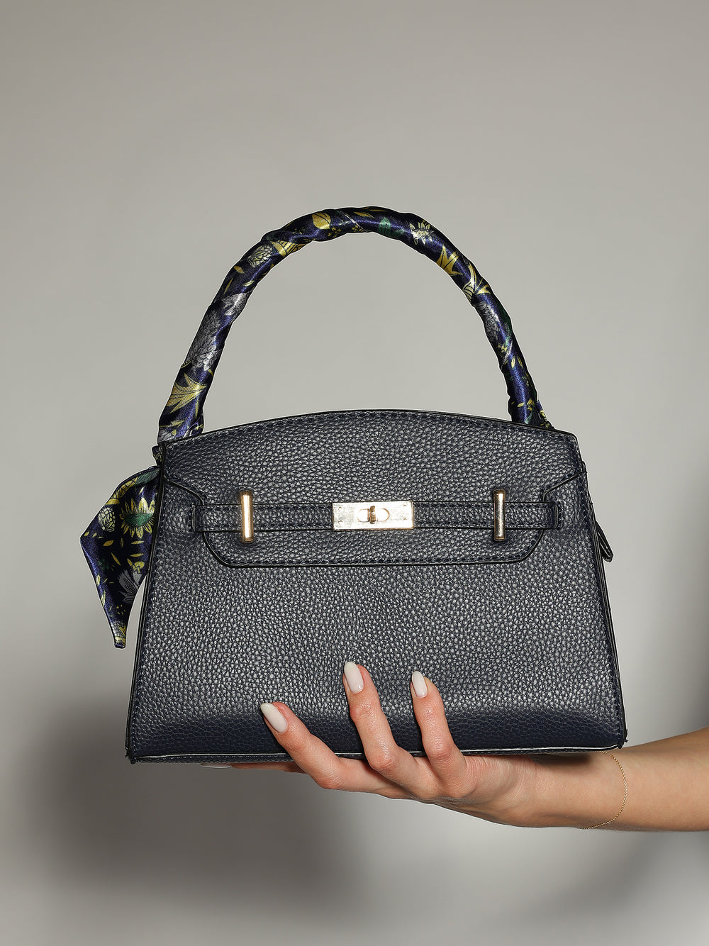 Borsa manico foulard