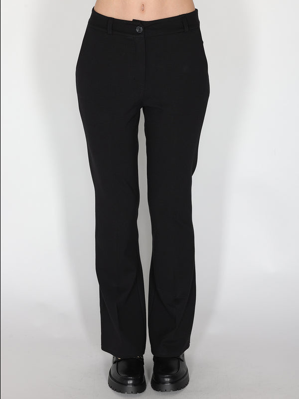 Pantalone a zampa