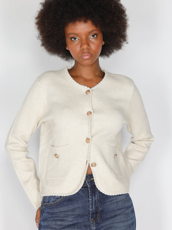 Strickjacke mit Knöpfen