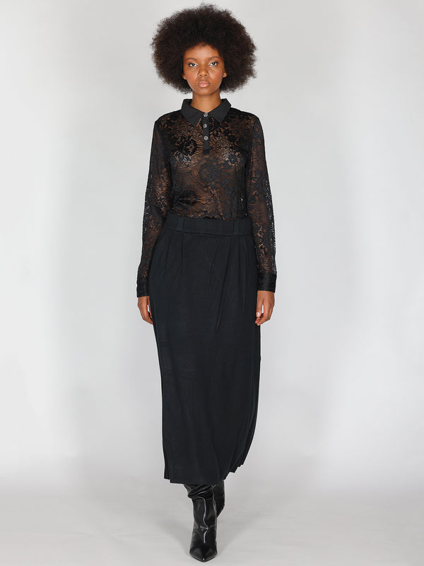 Maglia in pizzo con collo a camicia