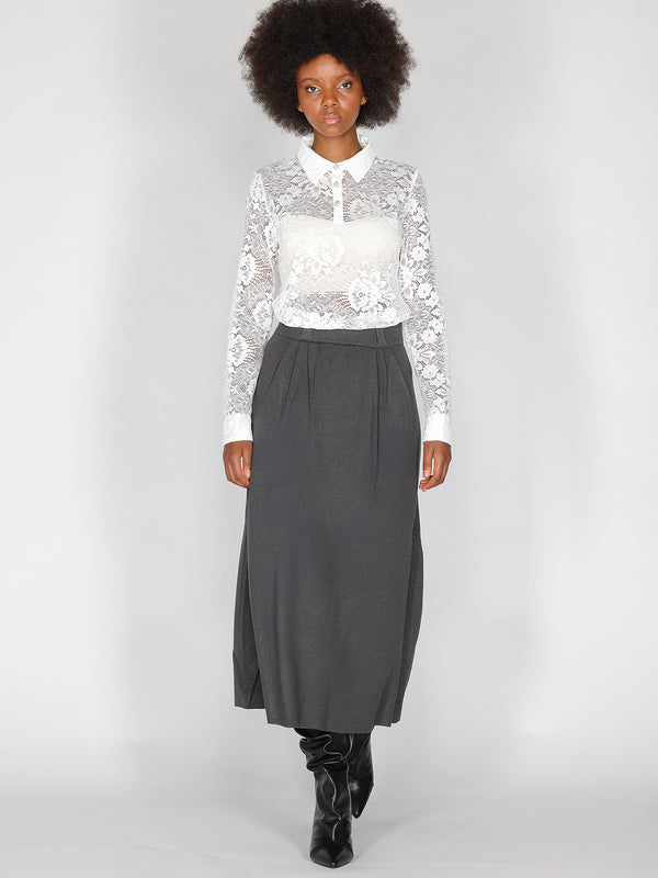 Maglia in pizzo con collo a camicia