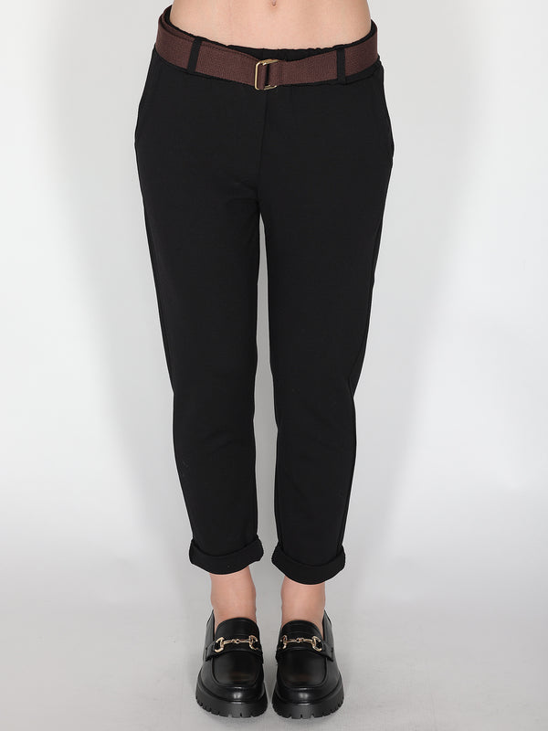 Pantalone in punto Milano