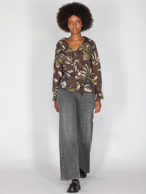Maglia in fantasia con collo balze