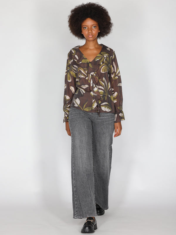 Maglia in fantasia con collo balze