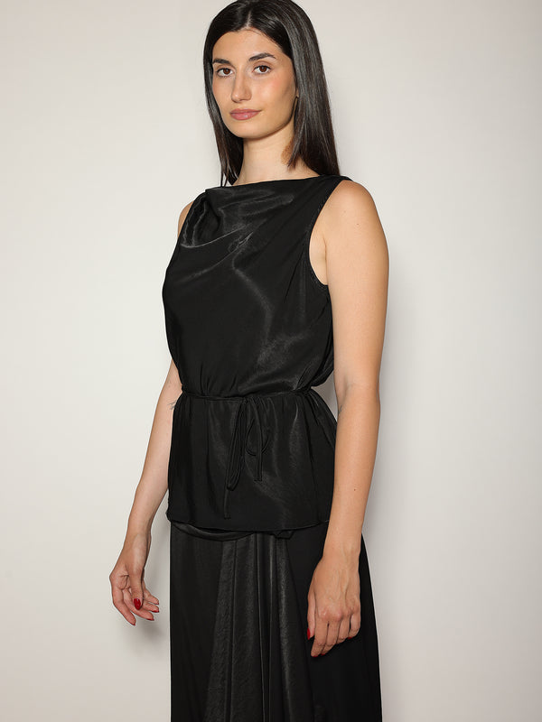 Top Nero con cintura